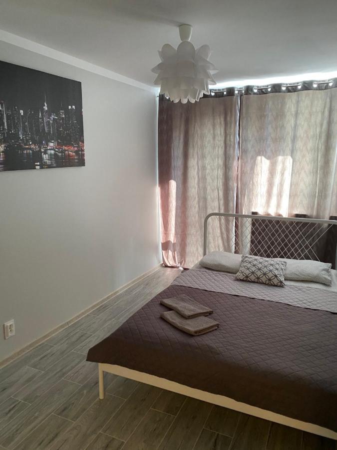 Coser Apartamenty Metro Onz Warszawa Exteriör bild